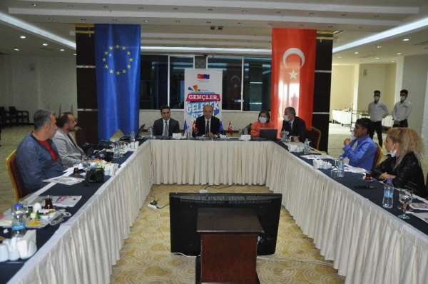 Şırnak'ta Genç İstihdamının Teşviki İçin Teknik Destek Projesi tanıtımı yapıldı