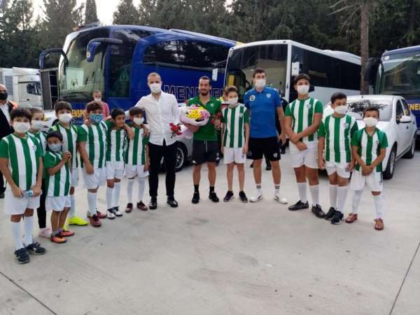 Türkiye'nin dört bir yanında çocuklar Bursaspor forması giyiyor