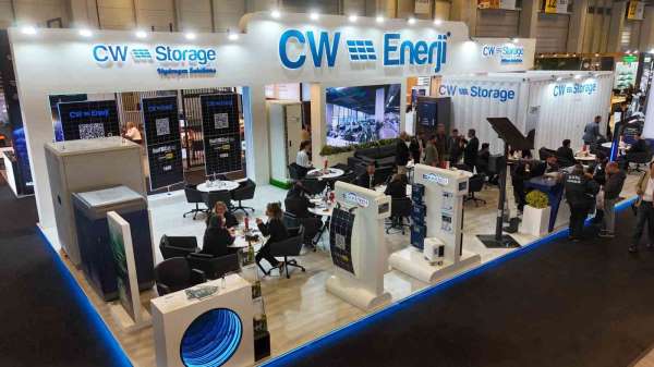 CW Enerji Solar Storage Fuarı'nda enerji depolama sistemlerini sergiledi