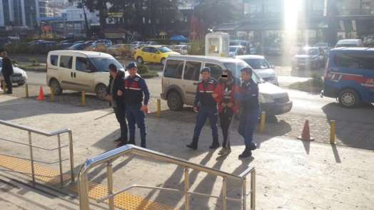 Trabzon'da 13 hırsızlık olayının zanlıları jandarma tarafından yakalanarak cezae