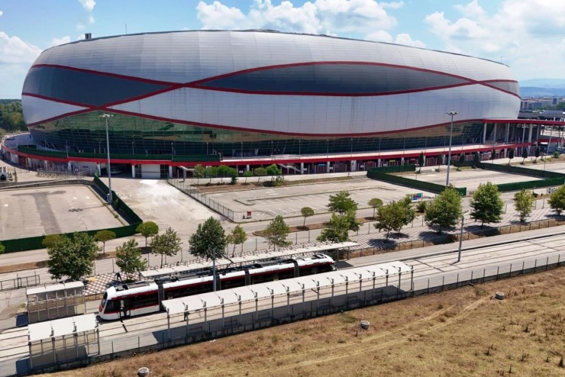 Samsun 19 Mayıs Stadyumu'nun tadilatında sona geliniyor