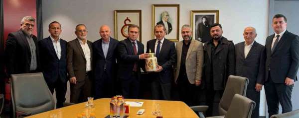 Alucra Kalkınma ve Eğitim Vakfı'ndan, Dursun Özbek'e ziyaret