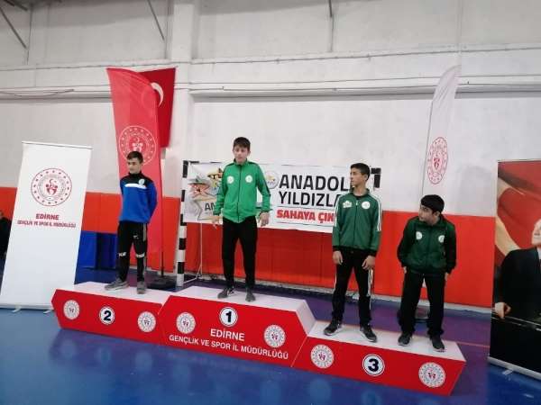 Gemlik Belediyespor'dan güreşte başarı