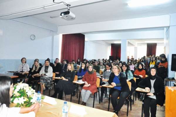 Sungurlu MYO'dan 'Sağlıkta Yönetim' paneli