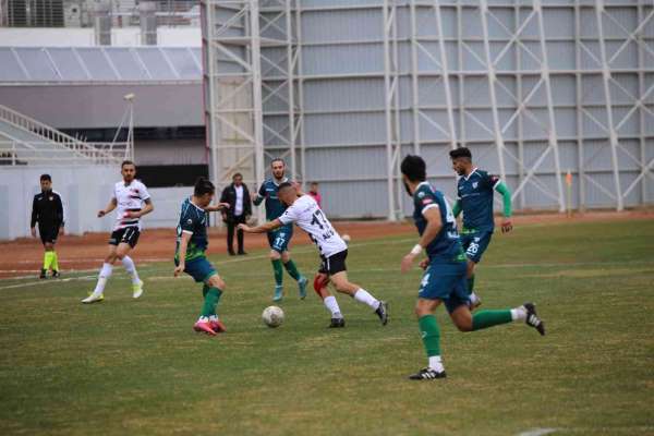 TFF 3. Lig: 68 Aksaray Belediyespor: 2 - Erbaa Spor Kulübü: 1
