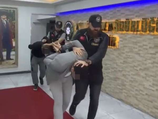 İntihar sanılan olayda 'miras' cinayeti çıktı: Anne, baba ve ağabeyini öldürüp intihar süsü verdi