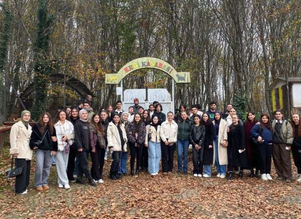 OMÜ'den sokak hayvanlarına destek: Barınağa 312 kilo mama bağışı