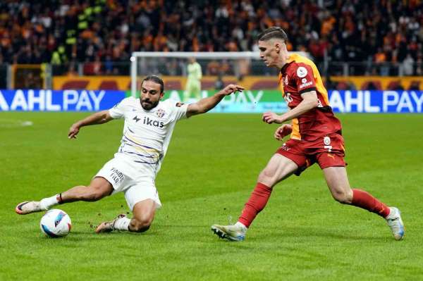 Trendyol Süper Lig: Galatasaray: 2 - Eyüpspor: 2