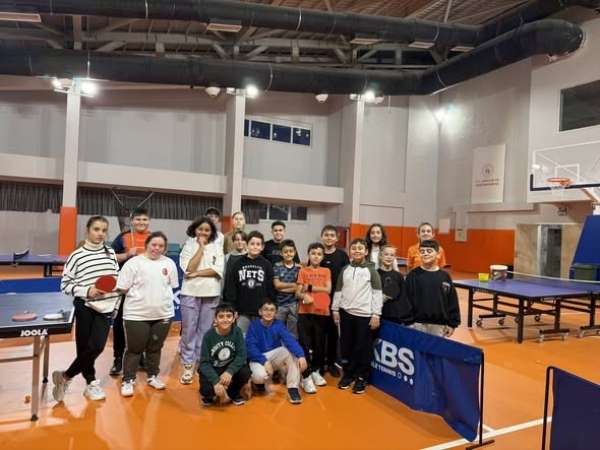 Bilecik'te masa tenisi antrenmanları hız kesmeden devam ediyor