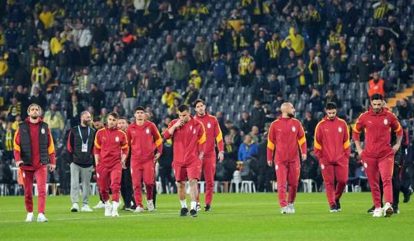 Galatasaray'da 3 değişiklik