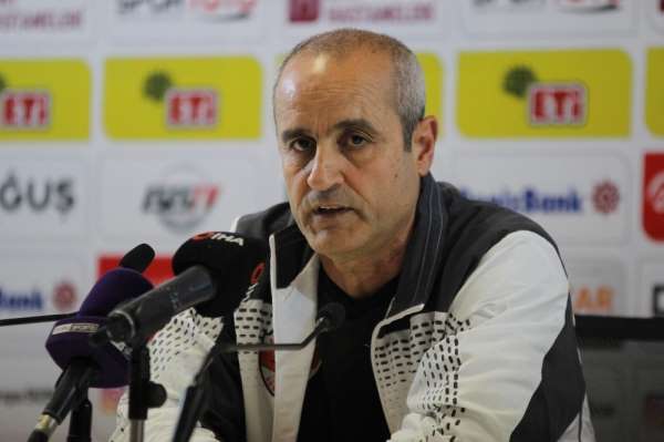 Adanaspor, deplasmandan 3 puan ile döndü