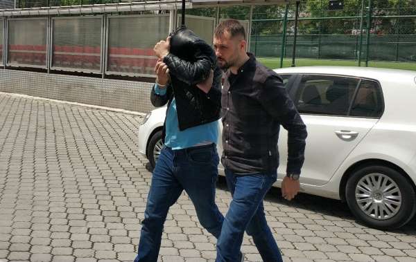 Samsun'da 4 bin 816 adet uyuşturucu hapla yakalanan 2 kişi tutuklandı
