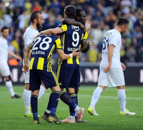 Fenerbahçe 'Akhisar' kabusunu bitirdi!