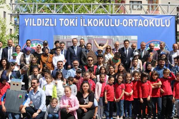 'Engel olma renk kat' deyip bir araya geldiler