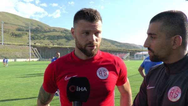 Celustka: 'Takımı Avrupa'ya götürmek için varımızı yoğumuzu koyarak çalışıyoruz'