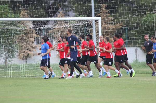 Antalyaspor, Kayserispor maçı hazırlıklarını sürdürdü 