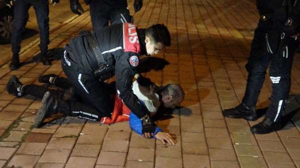 İntihar edeceğini söyleyip ticari taksiye binen adama, '112 Acil' tarifesi