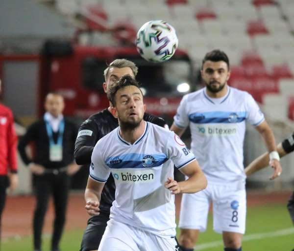 Ziraat Türkiye Kupası: D.G. Sivasspor: 1 - Adana Demirspor: 1 (İlk yarı) 