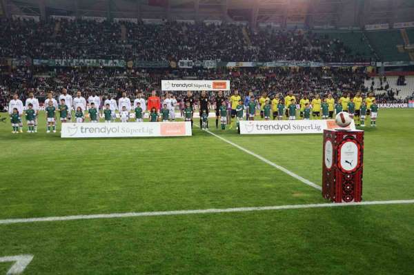 Konyaspor ile Fenerbahçe 47. randevuda