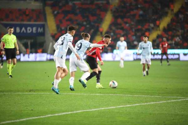 Trendyol Süper Lig: Gaziantep FK: 1 - Adana Demirspor: 0