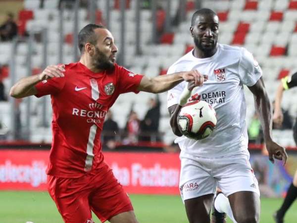 Sivasspor ile Antalyaspor yarı final için mücadele edecek 