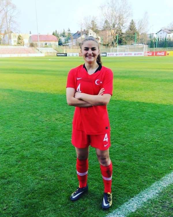 U17 Kız Milli Takımı'nın İsviçre maçları aday kadrosu açıklandı 