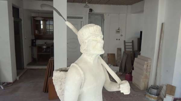 Sinop'un önemli şahsiyetlerinin heykellerini yapıyorlar 