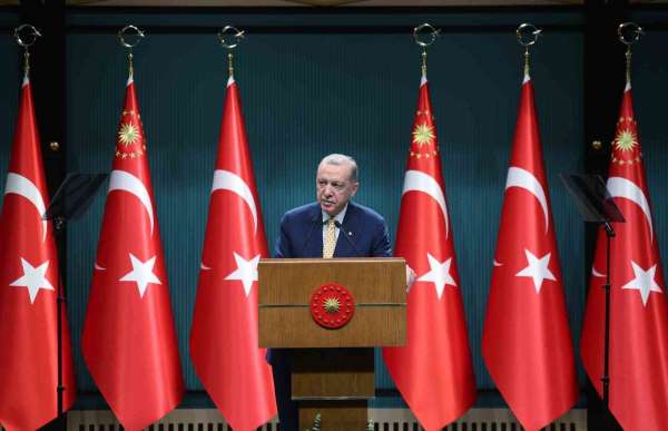 Cumhurbaşkanı Erdoğan: 'Türkiye ne pahasına olursa olsun güney sınırlarında bir teröristan kurulmasına müsaade