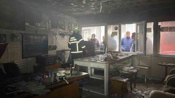 Ordu'da emlakçı dükkanında yangın