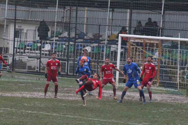 TFF 2. Lig: Belediye Derincespor: 1 - Arnavutköy Belediyesi: 1