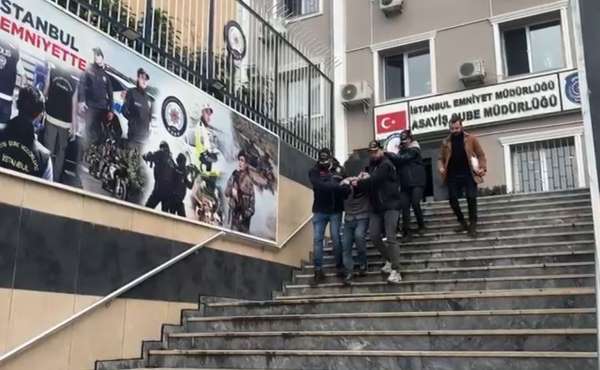 Büyükçekmece'de iş yerine molotoflu saldırı kamerada