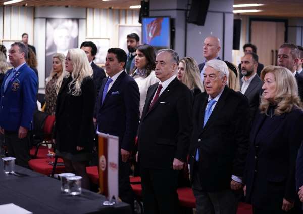 Mustafa Cengiz: 'Bir toplumun gelişmesi, kadının gelişmesine eş değerdir' 