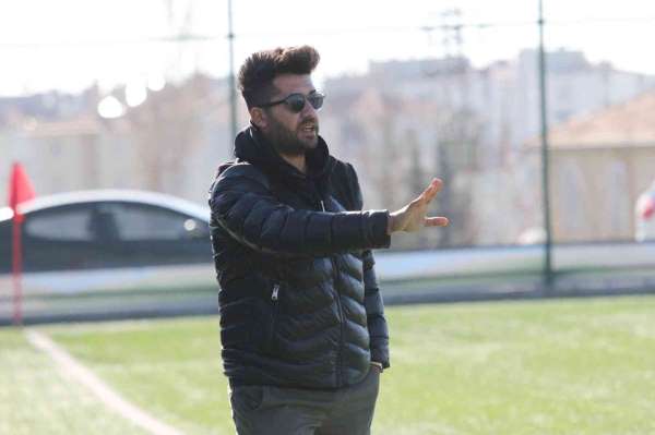 Kayseri Yolspor Antrenörü Eren Çalapverdi: 'Hedef BAL Ligi yola devam'