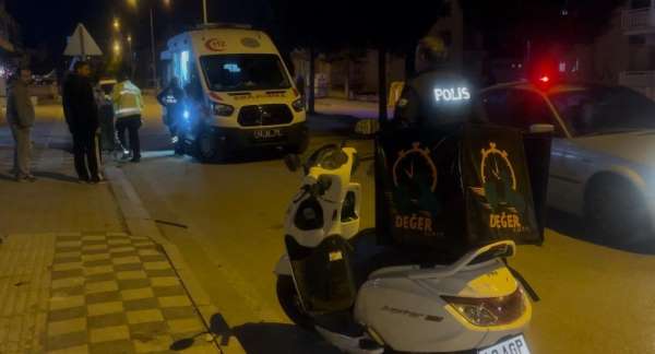 Tavşanlı'daki trafik kazasında motokurye yaralandı
