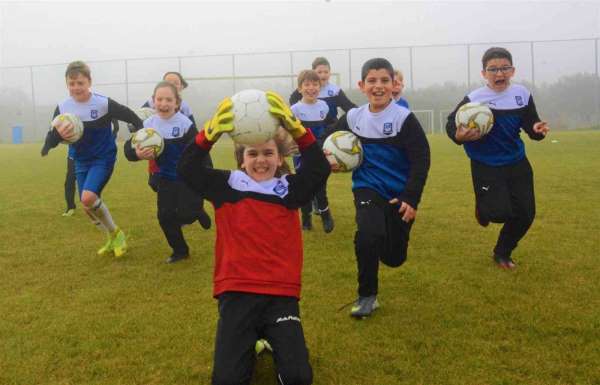 Yunusemre'den 365 gün futbol eğitimi