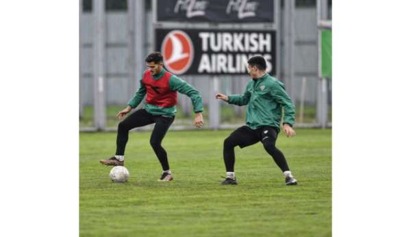 Bursaspor'da çift kale maçlar yapıldı