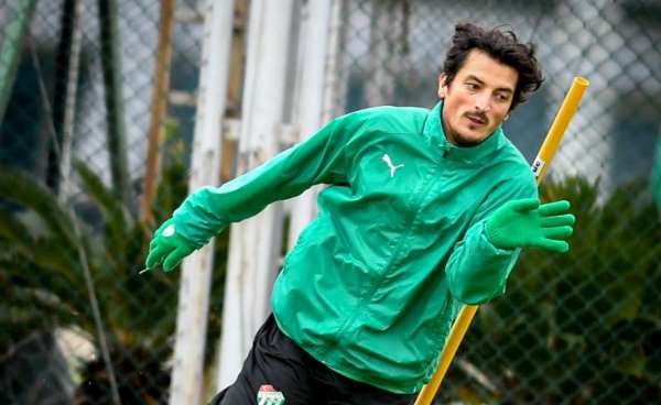 Bursaspor hazırlıkları tamamlayıp Balıkesir'e hareket etti