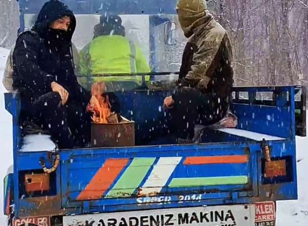 Erbaa'da soğuk havalara karşı ilginç çözüm