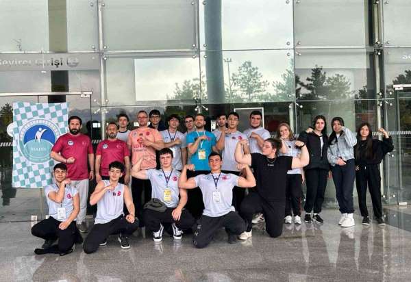 Manisa Diyanet Spor'dan bilek güreşinde 5 madalya