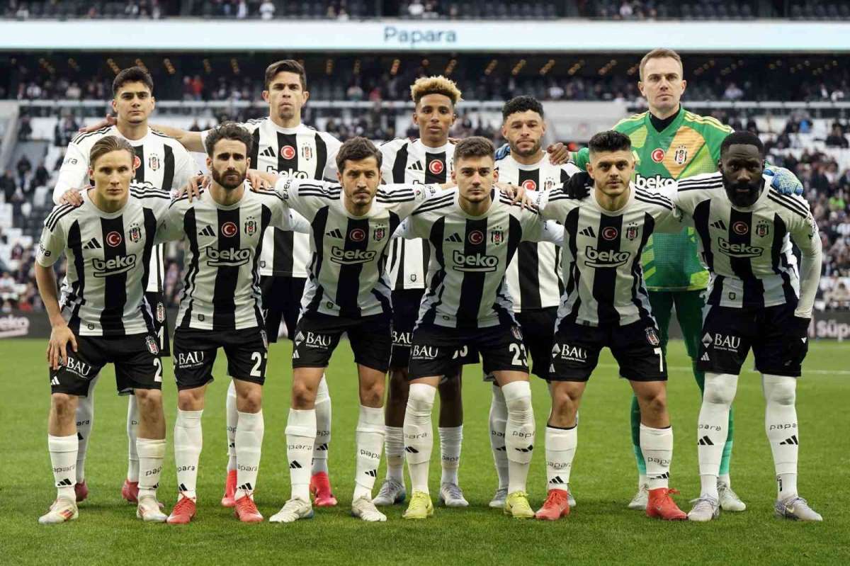 Solskjaer'den kadroda 3 değişiklik