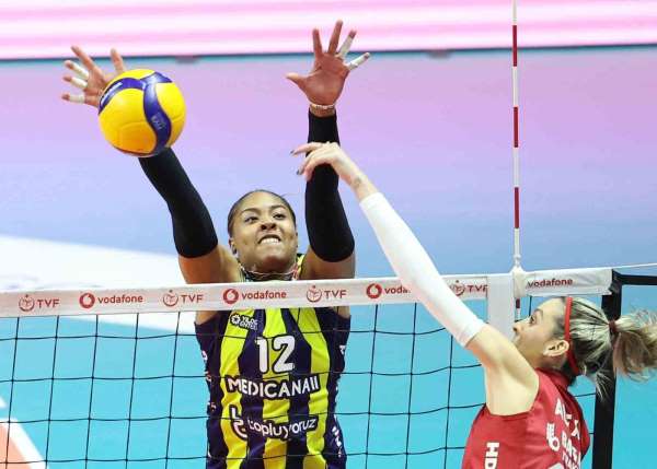 Vodafone Sultanlar Ligi: Fenerbahçe: 3 - Galatasaray: 1