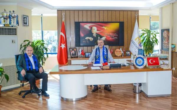 Karacabey Belediyespor'dan Acun Ilıcalı'ya 'iş birliği' çağrısı