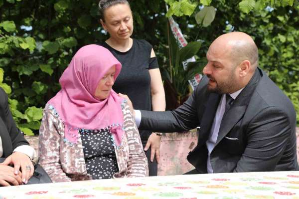 Başkan Türkel, Anneler Günü'nde şehit anneleri ve emekçi kadınlarla bir araya geldi