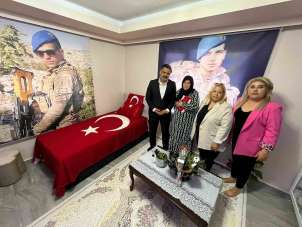 Anneler Günü'nde şehit annelerine anlamlı ziyaret