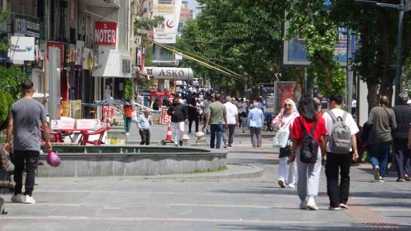 Batman'da terör örgütü PKK'nın fesih kararına destek