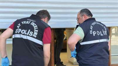 Uşak'ta kuyumcuya silahlı saldırı düzenleyen 19 yaşındaki genç 2 kişiyi yaraladı
