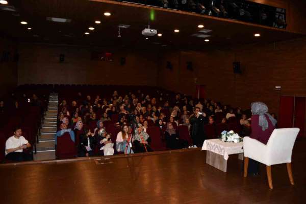 Vezirköprü'de Bilinçli Ebeveynlik söyleşisi