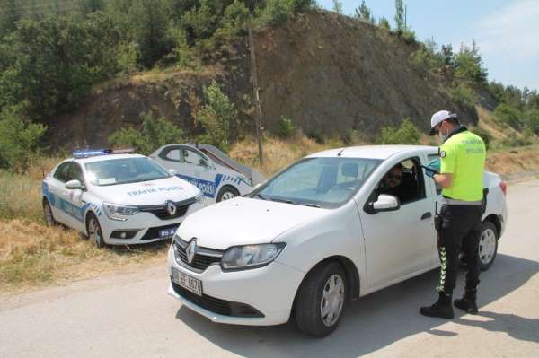 Maket polis aracı uygulaması trafik kazalarını düşürdü 