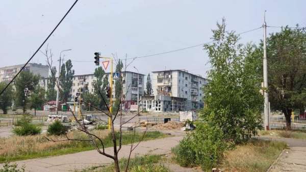 Luhansk Valisi Gayday: 'Rus ordusu, 26 konut ve 1 alışveriş merkezini yıktı'