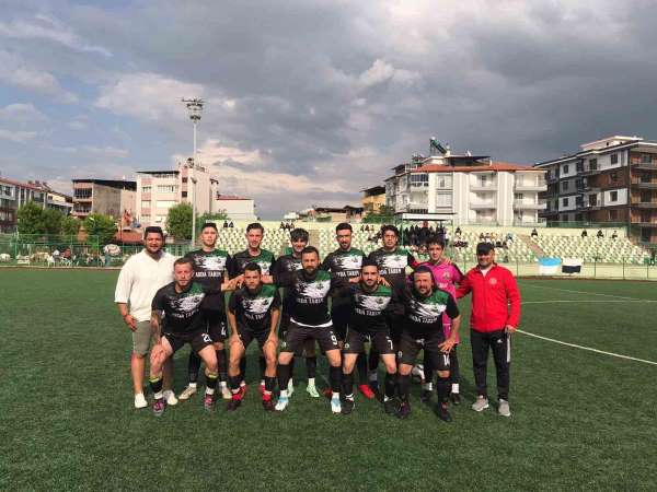 Salihli Taytanspor adını 1. Amatör Küme'ye yazdırdı